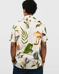 Camisa em Algodão Estampa Botânica