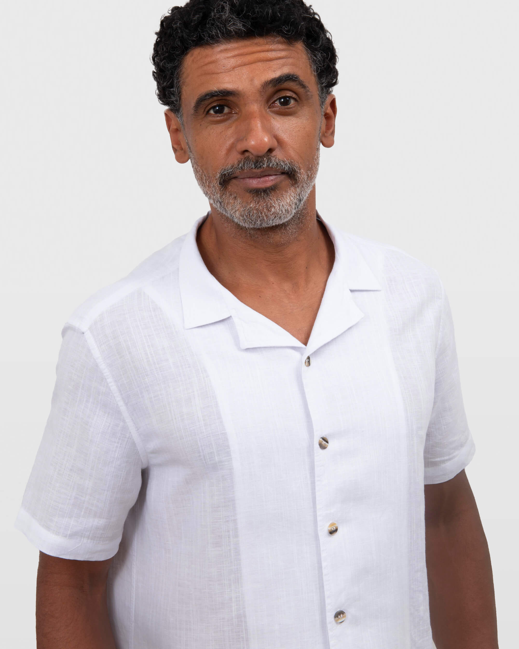 Camisa Branca Gola Sport
