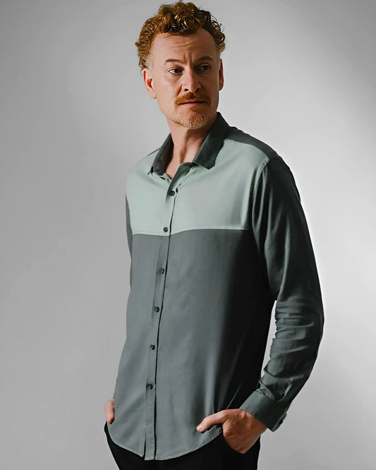 Camisa Cinza com Recorte