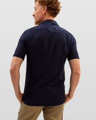 Camisa em Cambraia de Linho com Dois Bolsos