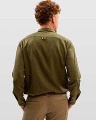 Camisa em Cambraia de Linho Verde Oliva