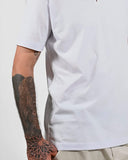 Camiseta Branca Detalhe