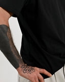 Camiseta Preta Detalhe